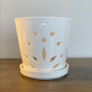 White Ceramic Orchid Planter with Saucer
